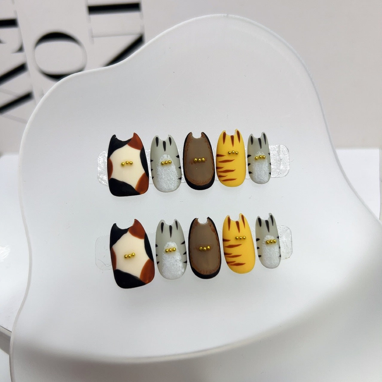 Sen Nail 猫ネイルチップ｜可愛い猫デザイン つけ爪 商品画像、猫モチーフの大人向けネイルチップ