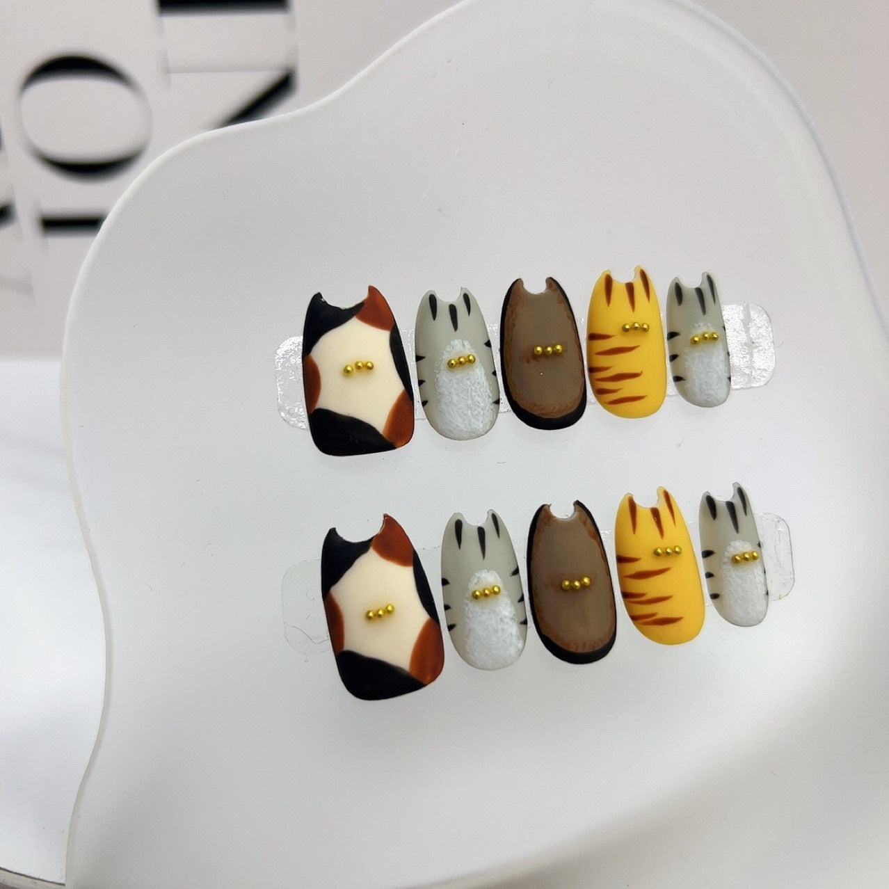 Sen Nail 猫ネイルチップ｜可愛い猫デザイン つけ爪 詳細画像2、猫モチーフの大人向けネイルチップ