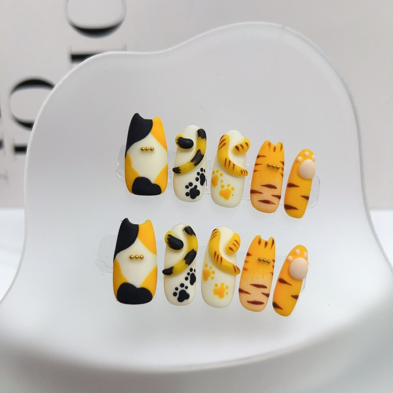 Sen Nail 猫ネイルチップ｜可愛い猫デザイン つけ爪 詳細画像2、猫モチーフの大人向けネイルチップ