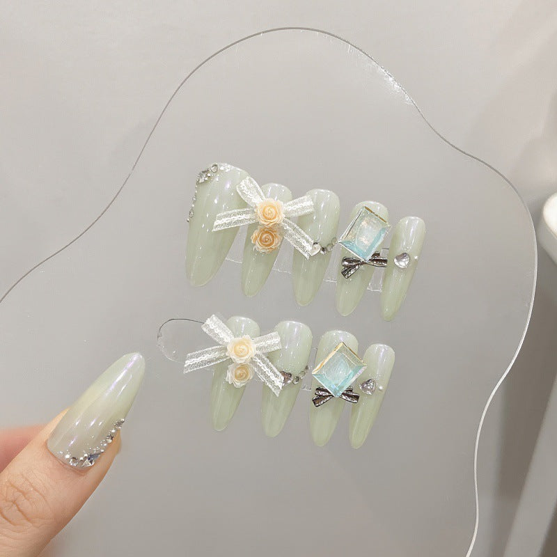 大人向けの清涼サマーネイルチップ。Sen Nailの涼しげなネイルデザインです。