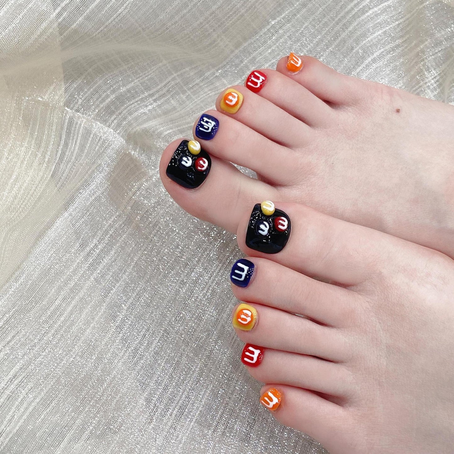 Sen Nail イエロー系フットネイルチップ B30｜上品 商品画像、B30 イエロー系・上品のフットネイルチップ