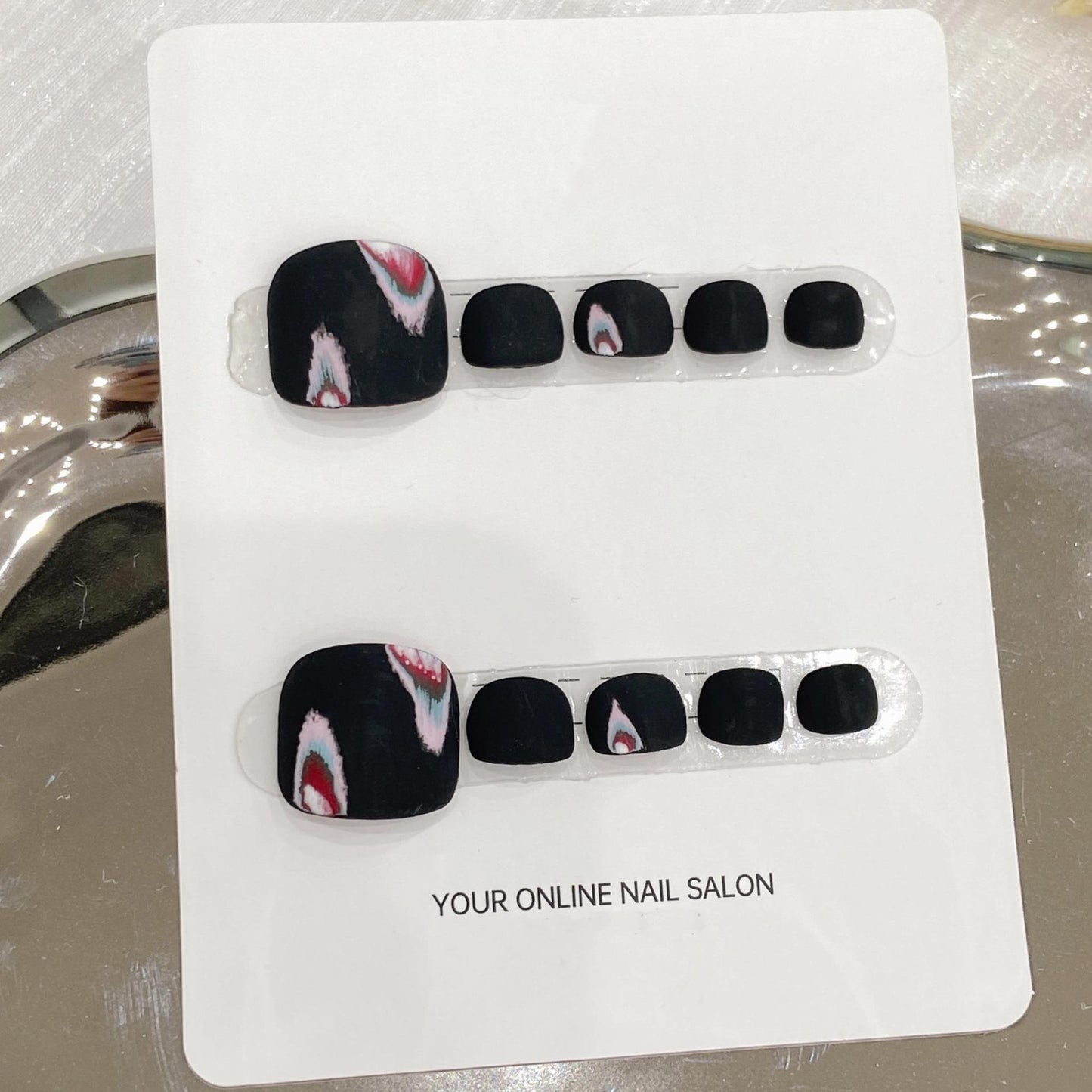 Sen Nail フットネイルチップ セレクトコレクション 商品画像 - 貼るだけで使える大人向けペディキュアネイル