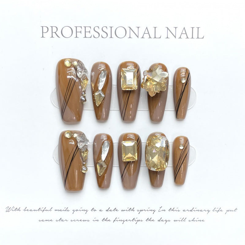 大人向けのヌーディーグラデーションネイルチップ。Sen Nailの上品なショートデザインです。