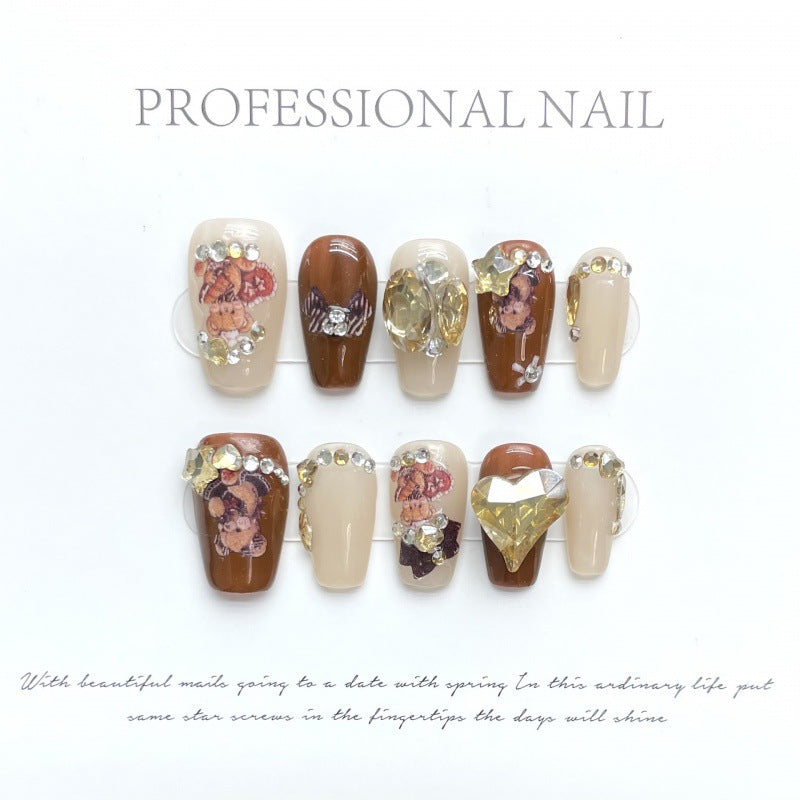 大人向けのヌーディーグラデーションネイルチップ。Sen Nailの上品なショートデザインです。