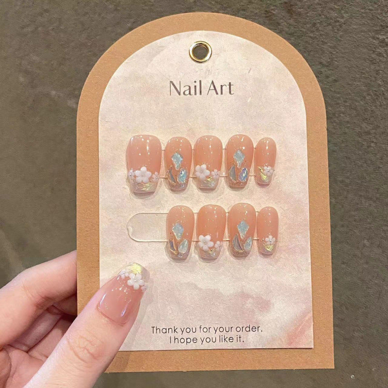 大人向けの春夏フラワーネイルチップ。Sen Nailの爽やかなニュアンスデザインです。