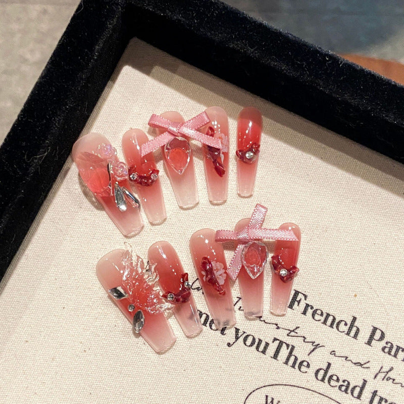 大人向けの春夏フラワーネイルチップ。Sen Nailの爽やかなニュアンスデザインです。